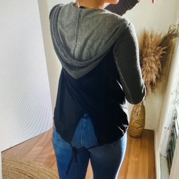 Free People black/gray hooded windbreaker jacket - Picture 2 of 15